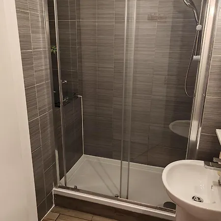 Two Bedroom Apartment In Paddington, Londres Extérieur photo